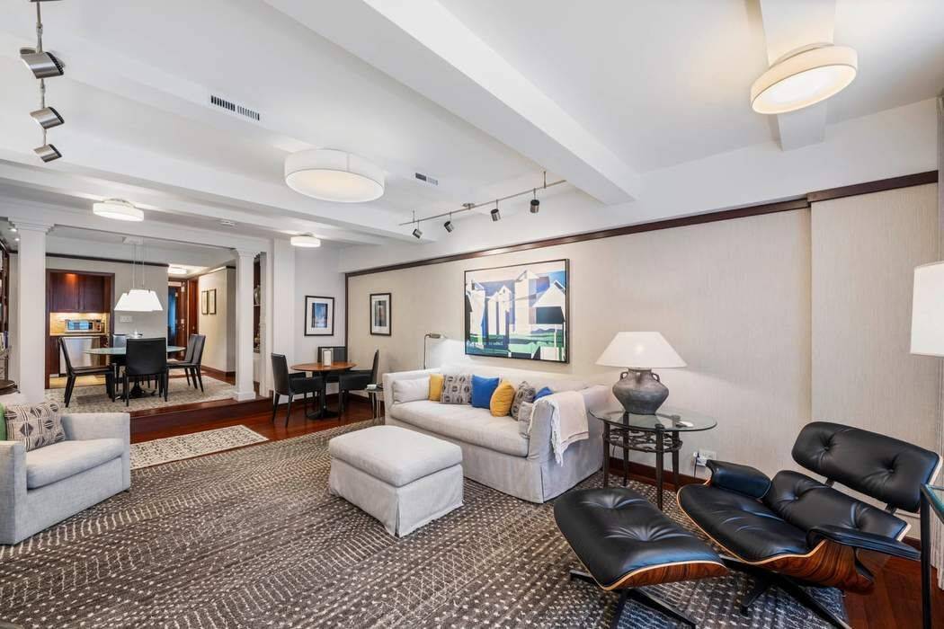 Welcome to 3CD, an elegant and extraordinarily rare offering at The Westmore one of the greatest pre war Art Deco gems at Columbus Circle.