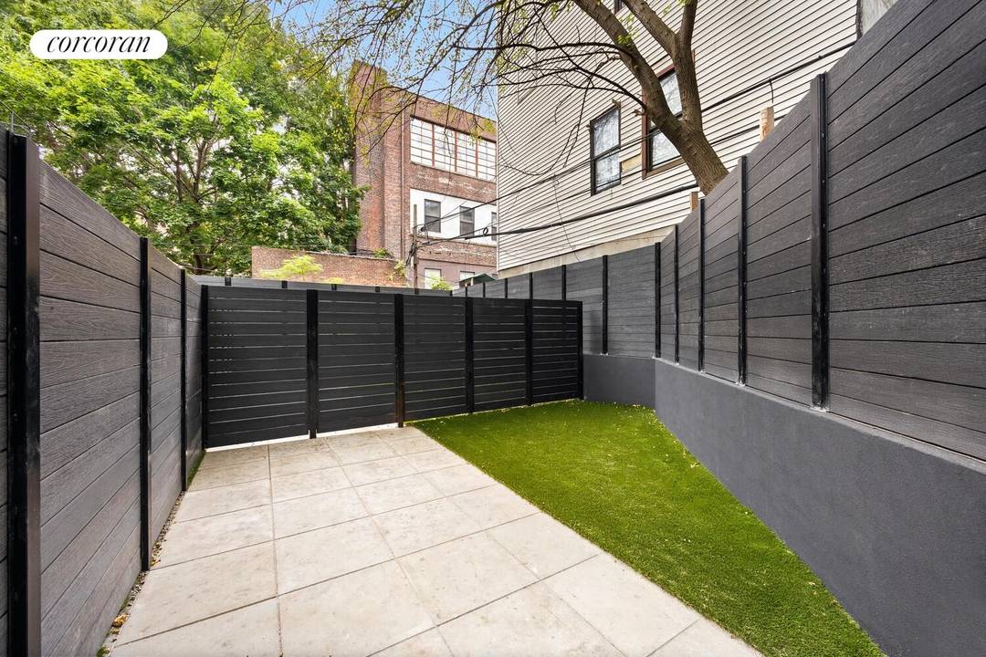 Immediate Occupancy ! Welcome to a rare opportunity to own a brand new and luxurious home in one of Brooklyn's most sought after neighborhoods, Clinton Hill.