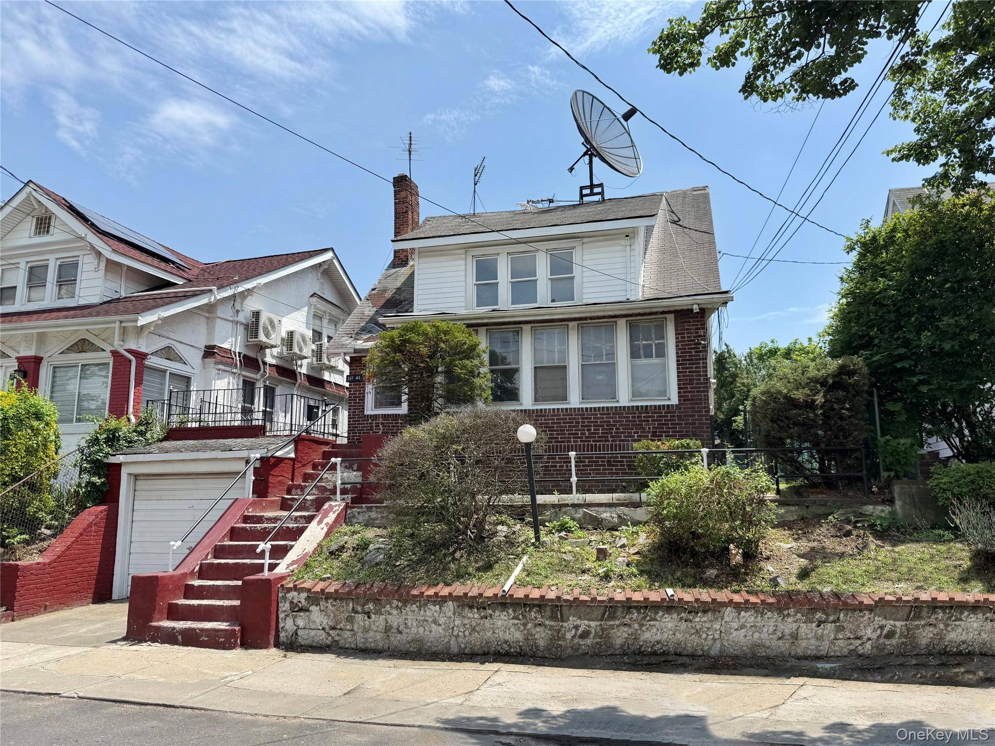 Spacious amp ; fully detached in the heart of Saint Albans !