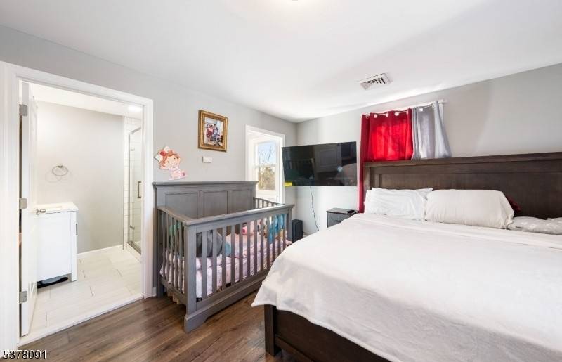 Beautifully Renovated Home in Jamesburg, NJ Move In Ready !