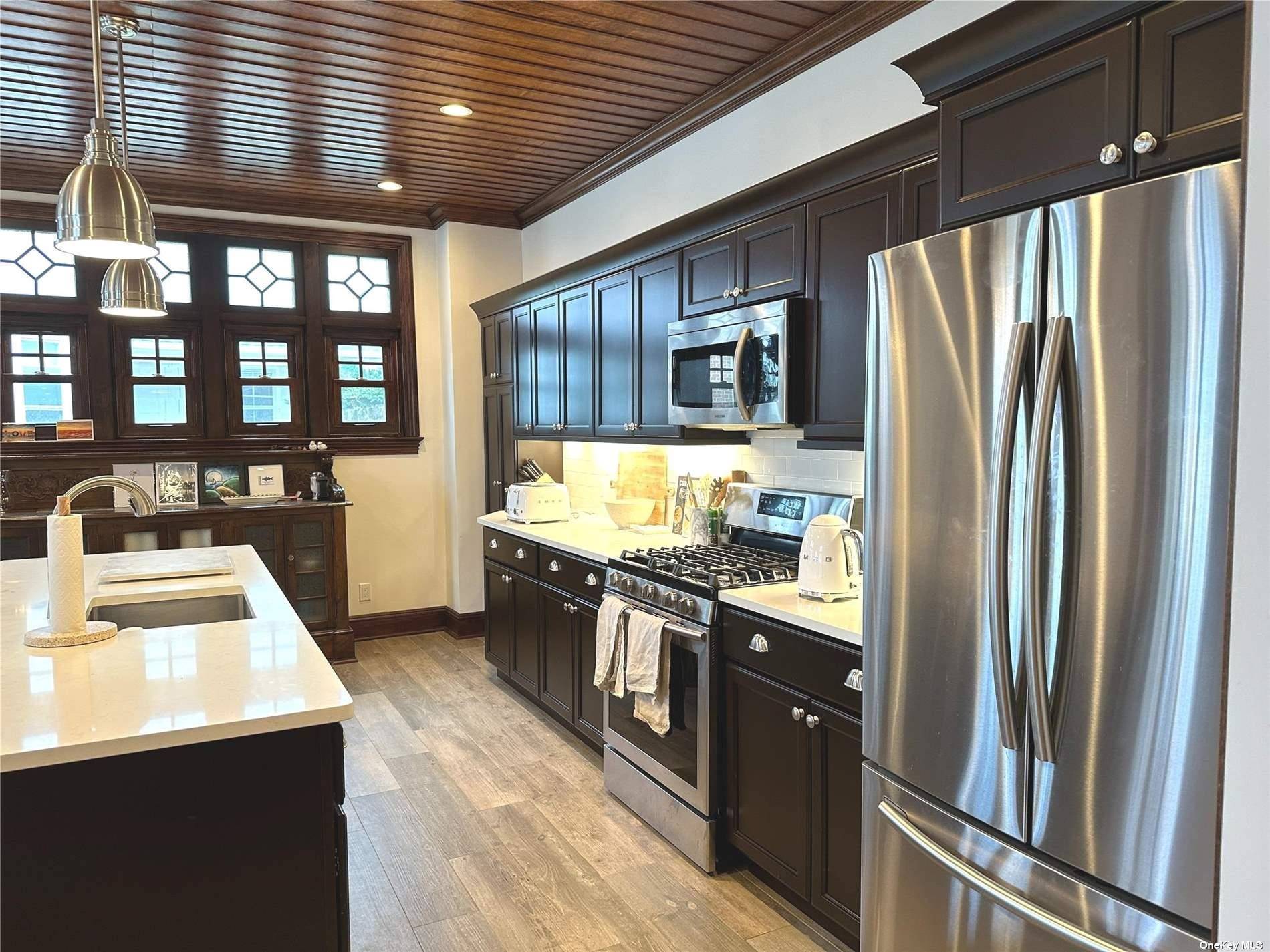 Exquisite 2 Bedroom Luxury Village Apartment.