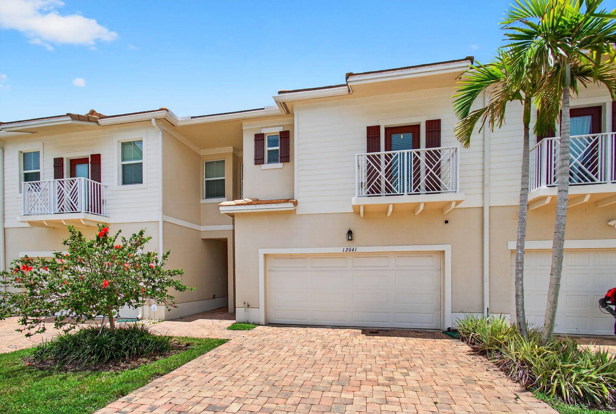 Welcome to 12041 Park Central in Royal Palm Beach !