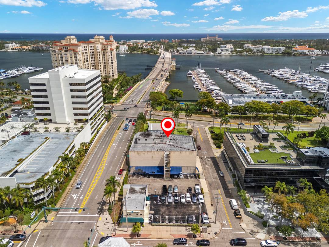 Incredible opportunity to develop one of West Palm Beach's best lots with intracoastal views, across from the Breakers.