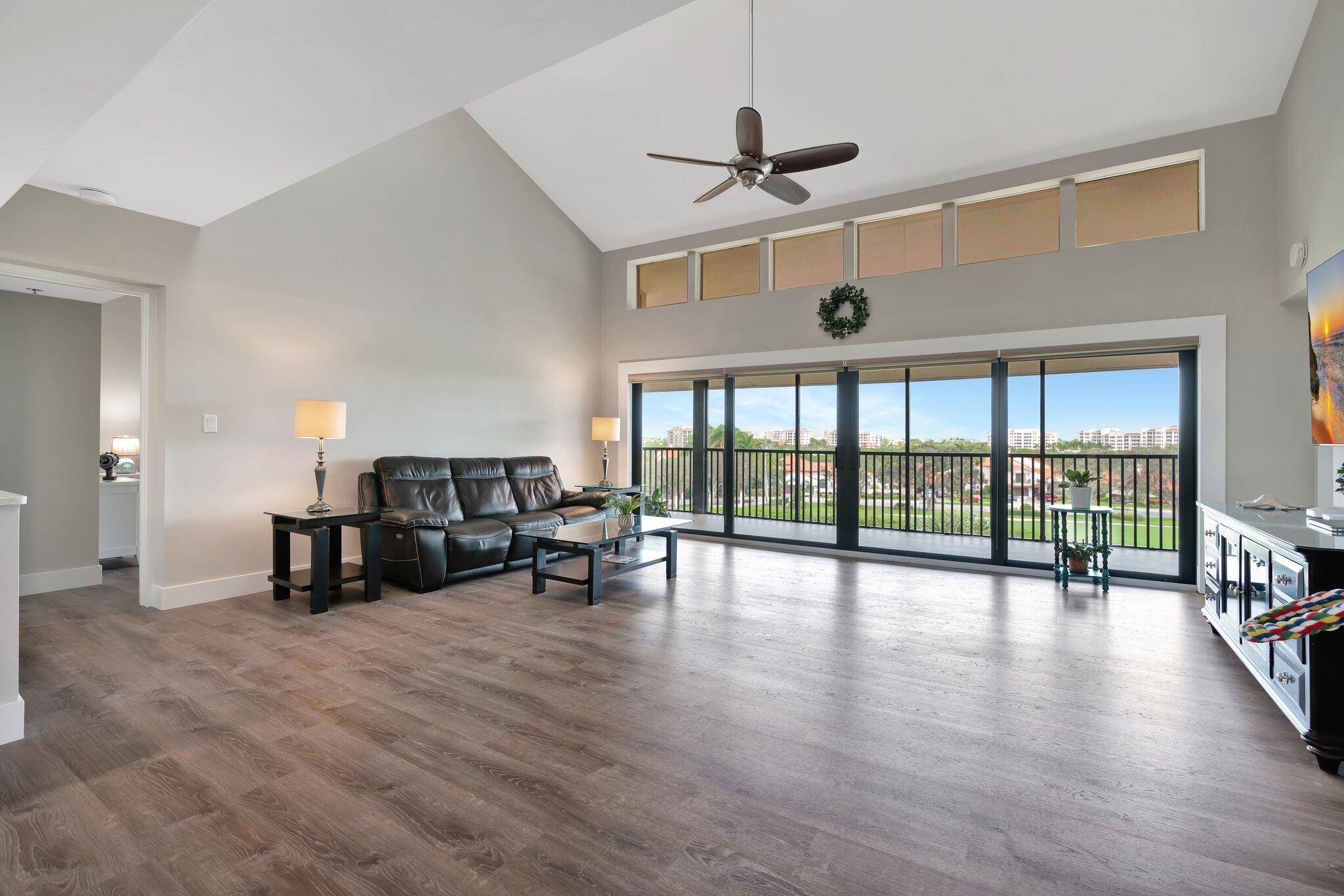 Beautifully updated Penthouse unit in Anchorage Condo with commanding Jonathan's Landing golf and saltwater views.