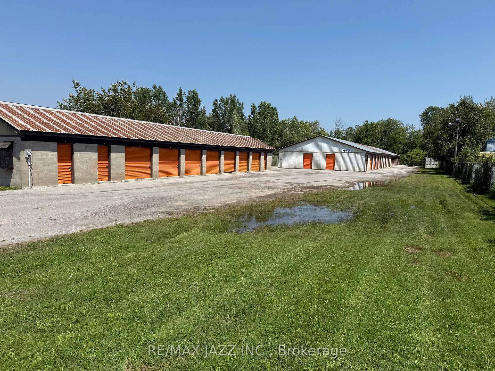 Port Perry Storage Unit Complex for Sale.