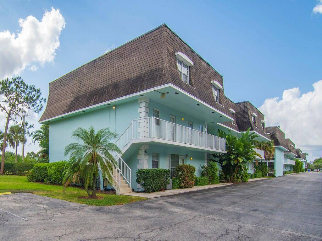 Tastefully furnished and updated two story corner unit across the street from shopping and restaurants on Miracle Mile and a short hop across the bridges to the beach side.