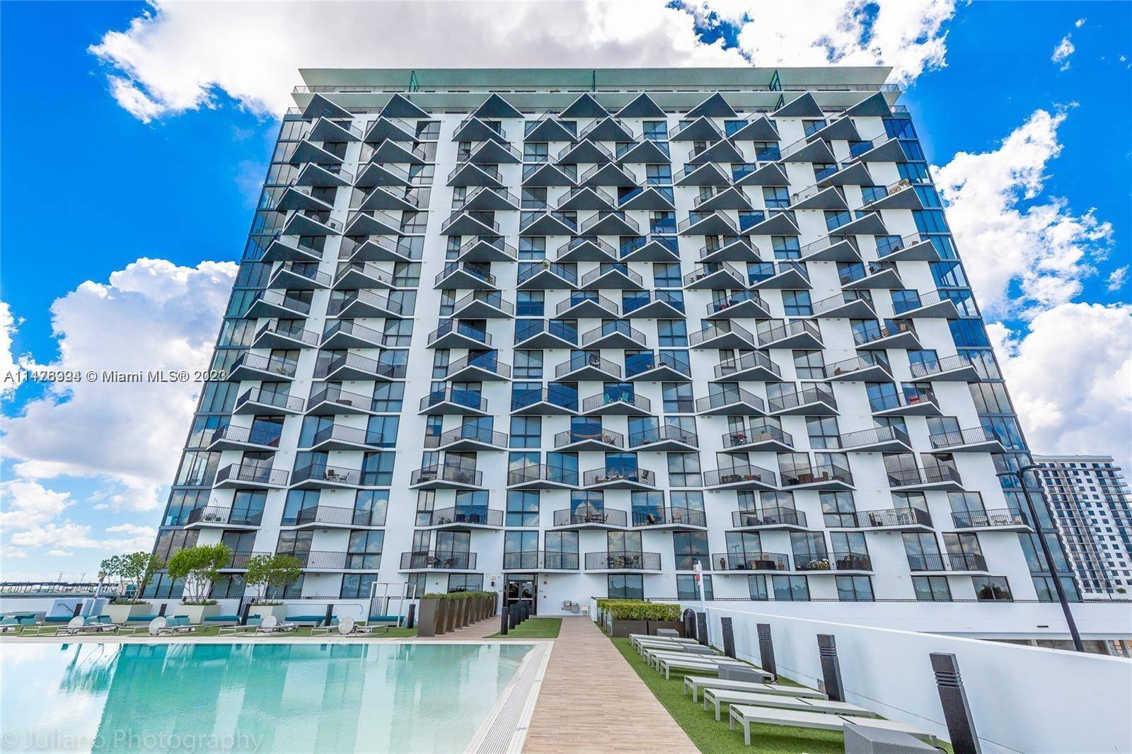 LOCATION, LOCATION ! ! ! GORGEOUS NEW APARTMENT IN THE NEW DOWNTOWN DORAL !