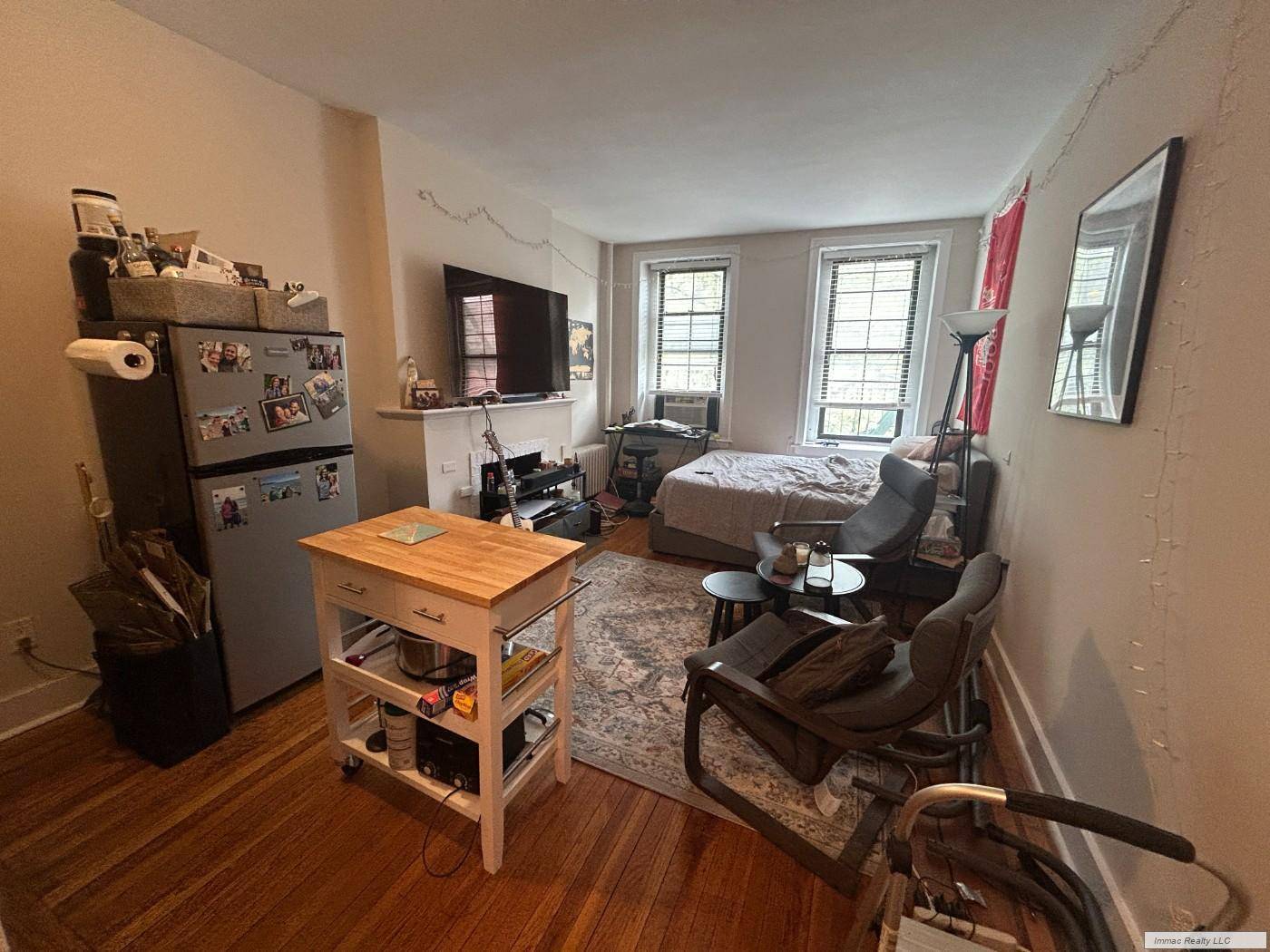 Please email for Video tour and to coordinate an appointment West 8th Street 6th Ave Fantastic studio in amazing West Village location Renovated throughout, Sunny, spacious studio with 2 large ...