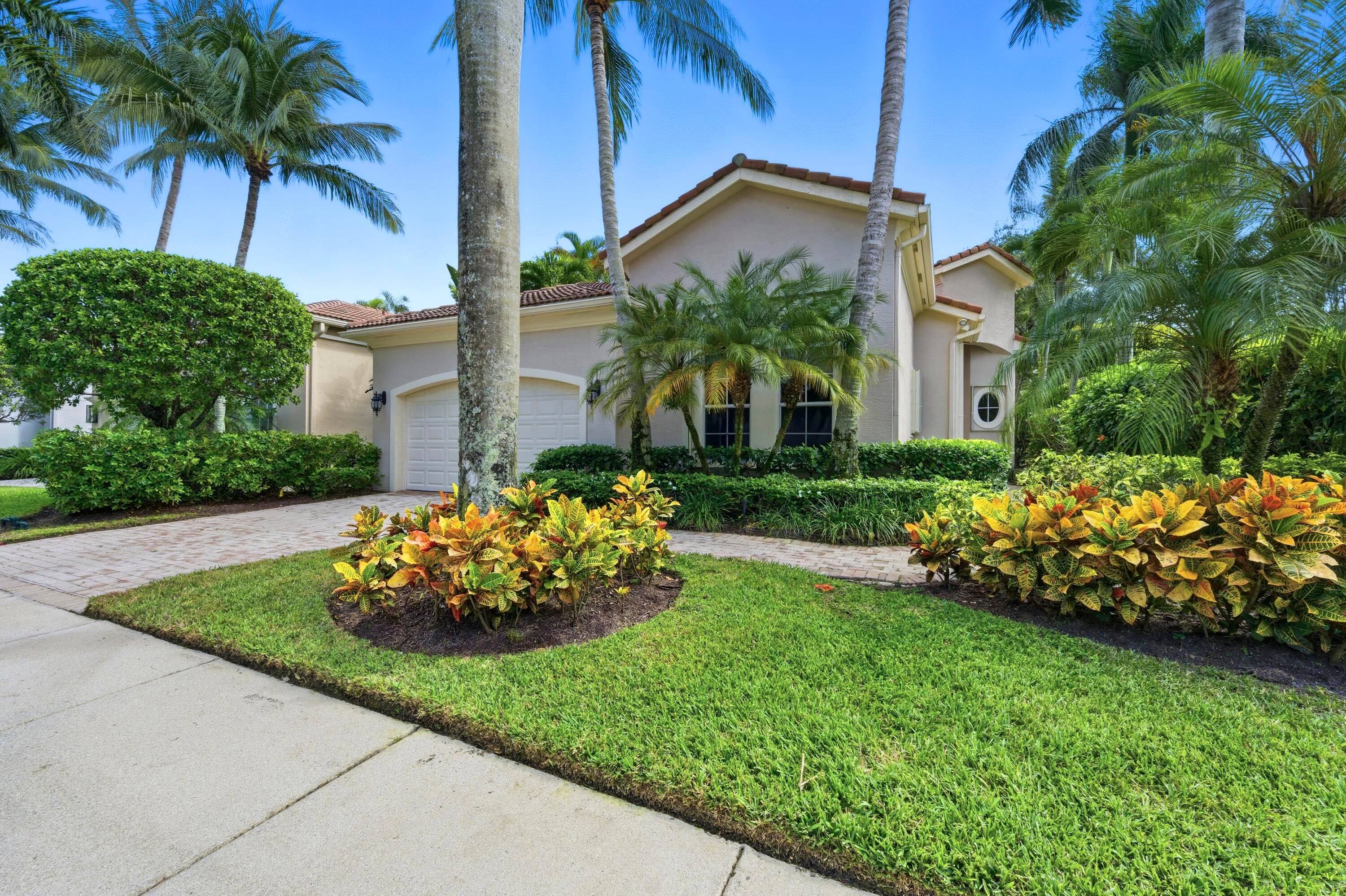 Enjoy this beautiful one story, single family home on a corner lot on the lake !