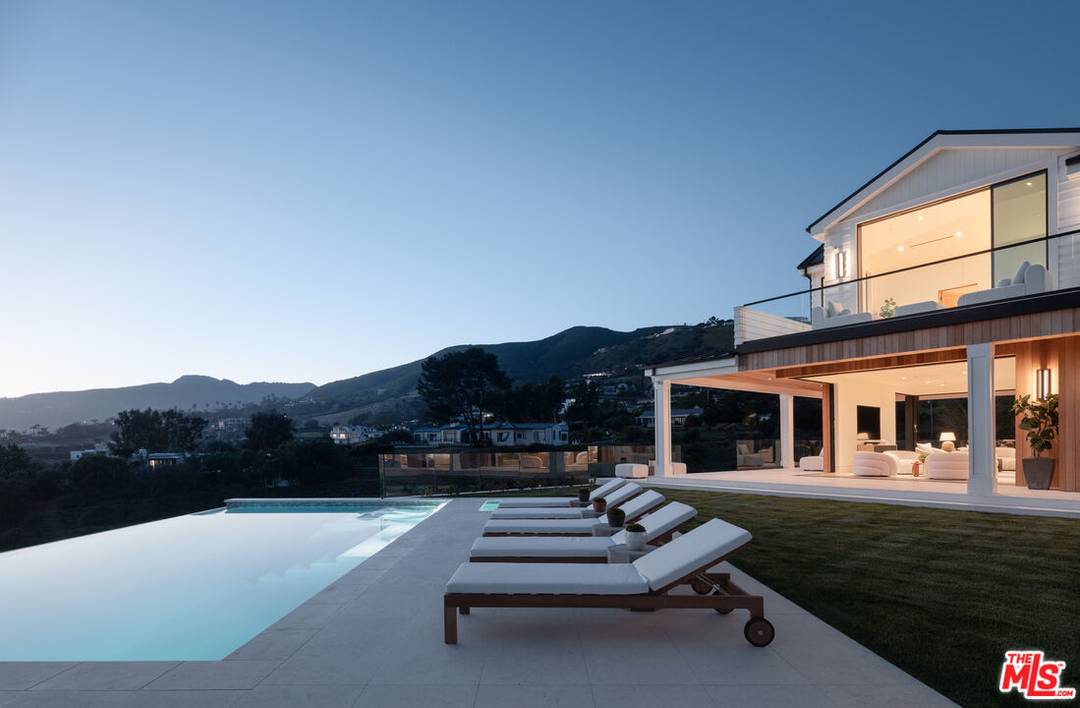 5819   Filaree Hts 5BR Malibu La