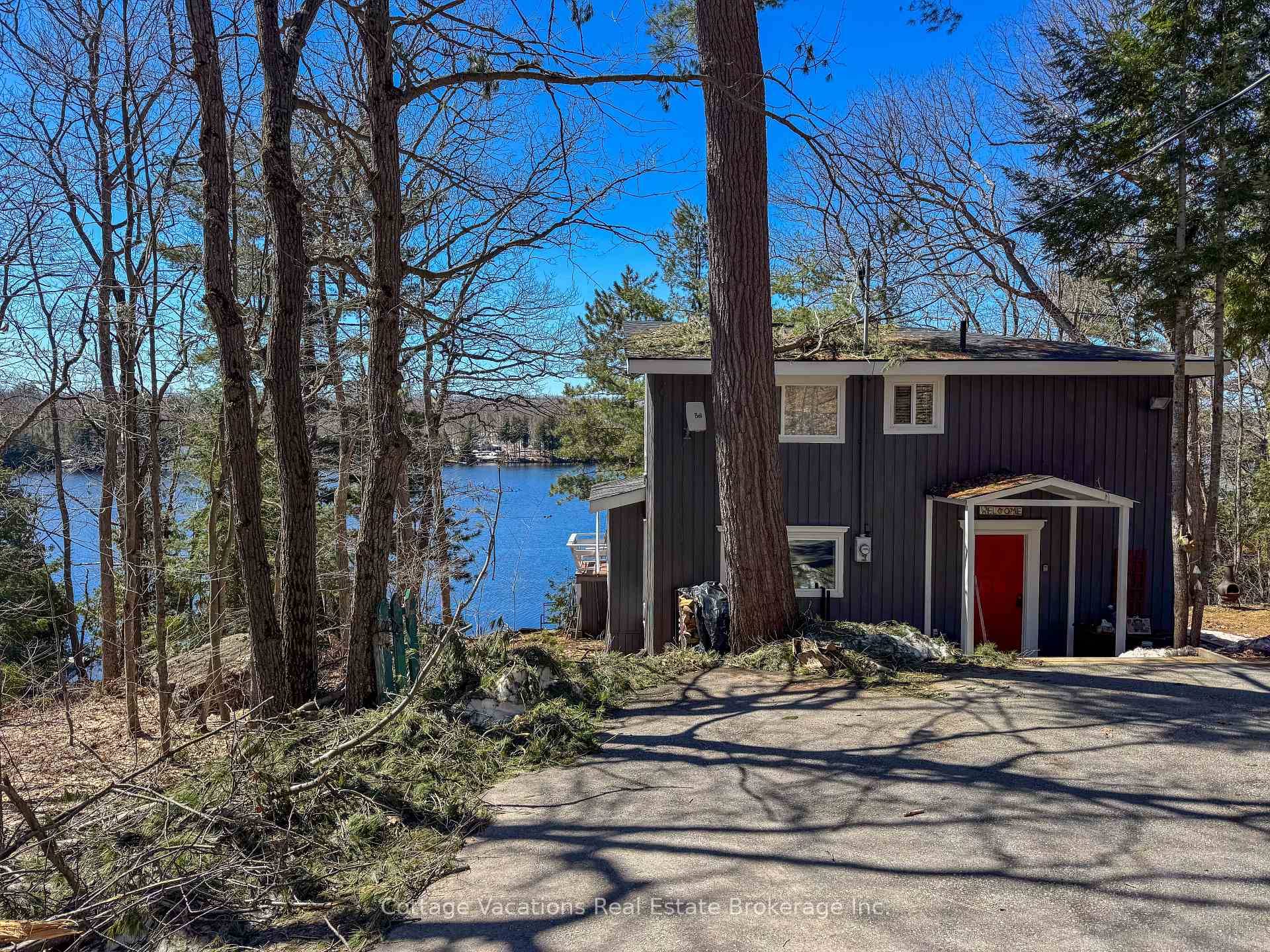 Looking for the ultimate Muskoka escape this summer ?