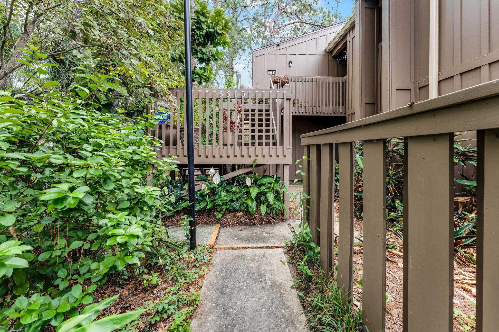 Welcome to this spacious condo in the well maintained Cypress Woods community.