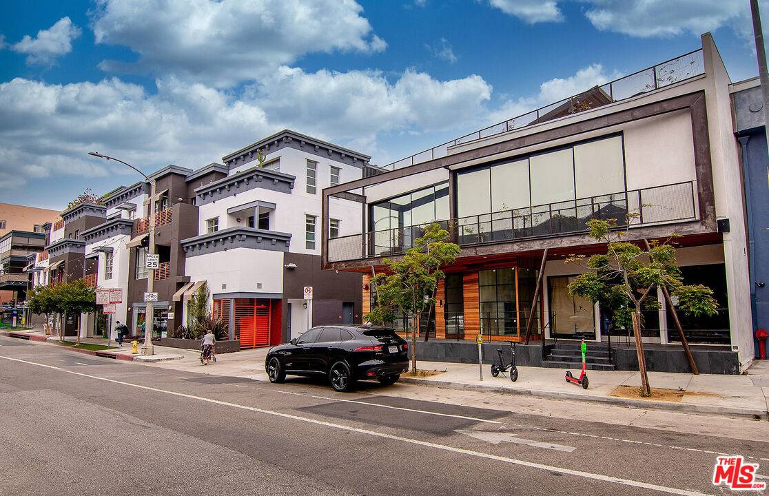 202   MAIN ST Marina Del Rey LA