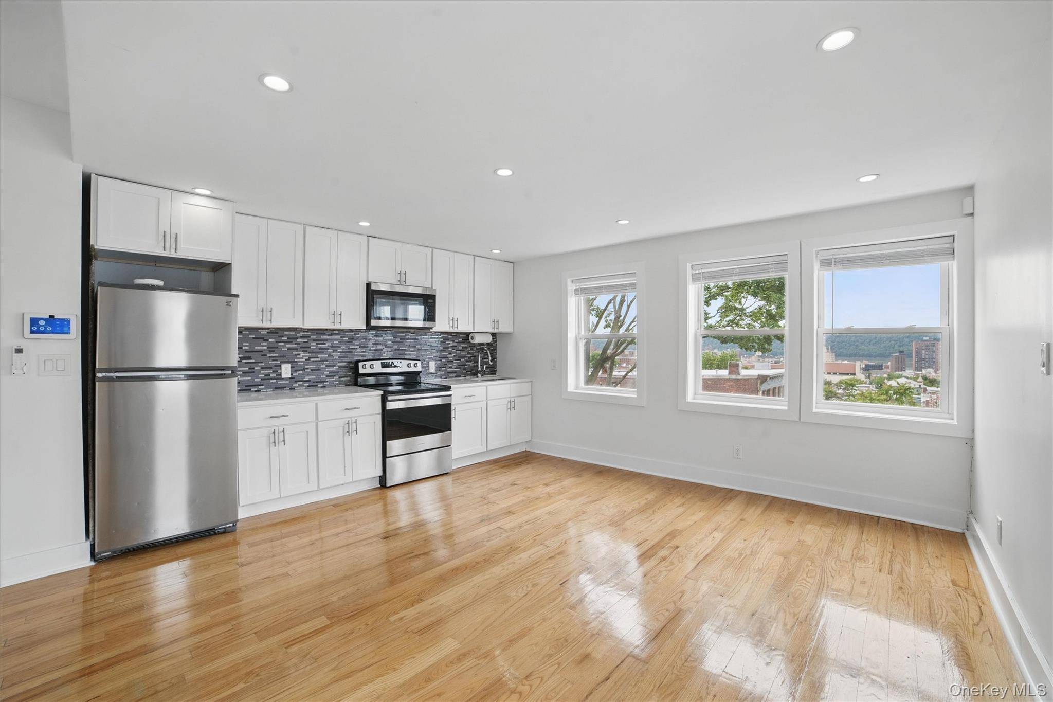 Presenting a great opportunity that's perfect for 1st time homebuyers, growing families, savvy investors, or daily commuters seeking a tranquil retreat with city convenience.