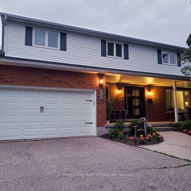 Your Family's Dream Home Awaits in Waterloo !