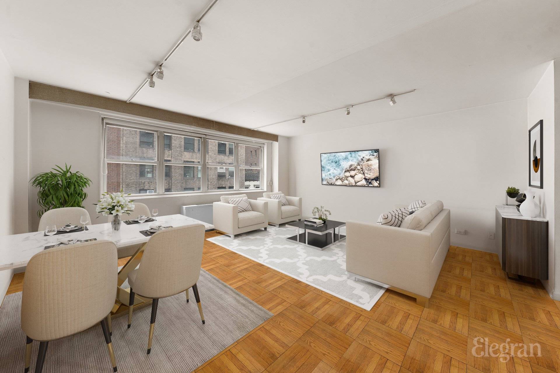 Experience luxury living at 116 Central Park South, a full service condominium perfectly positioned across from the iconic Central Park.