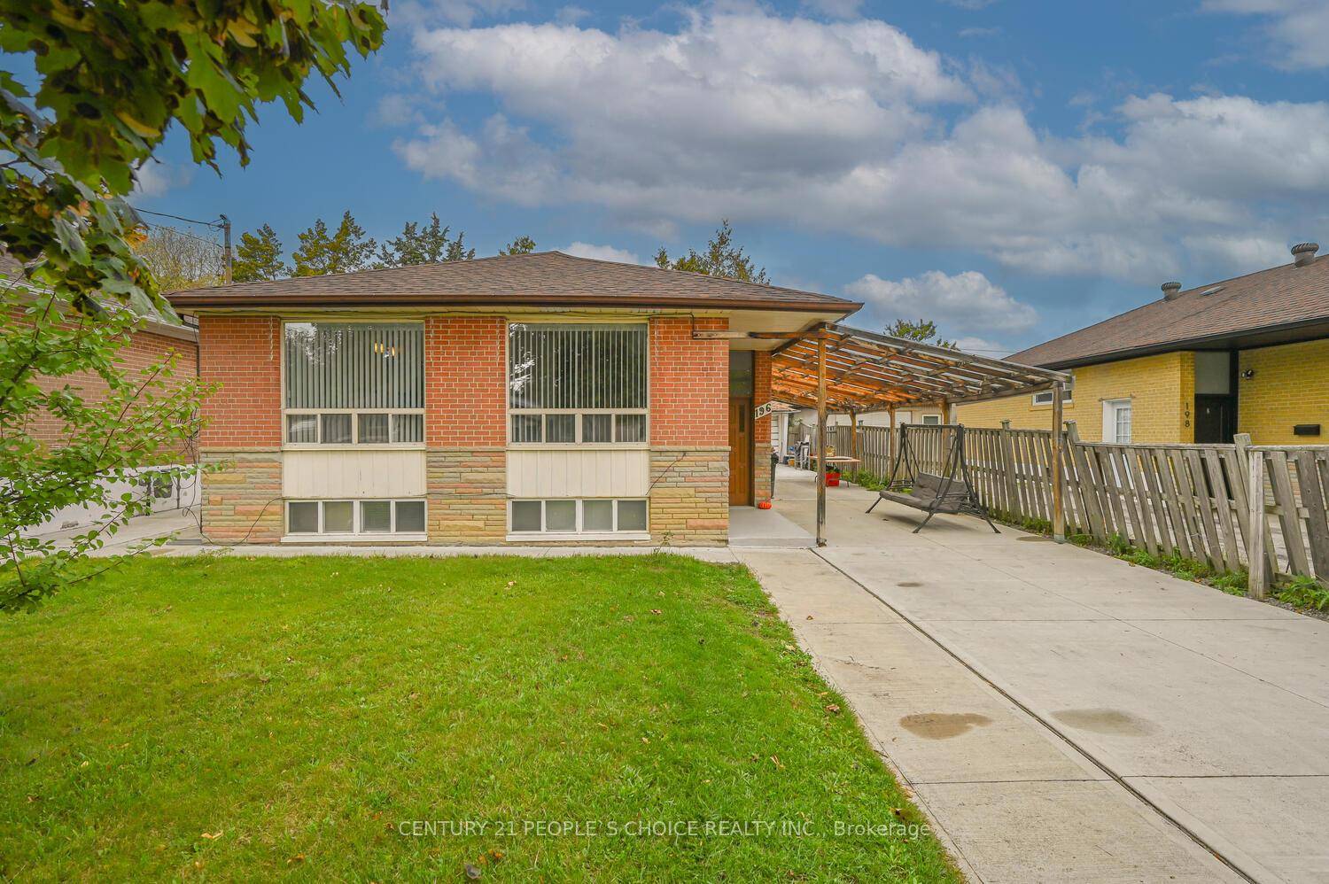 Welcome to 196 Taysham Crescent, spacious 3 Bedrooms detached Bungalow in the very Prime area of Etoicoke.