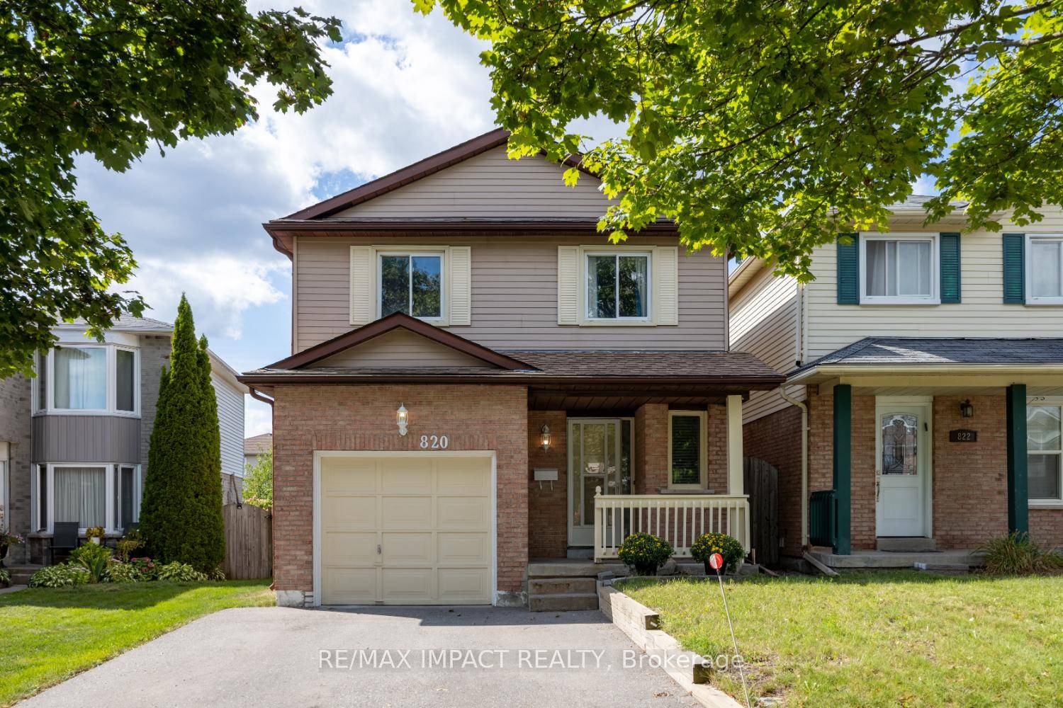 Spacious home almost 1400 sq ft located on a quiet street close to parks and schools in a wonderful North Oshawa neighbourhood.