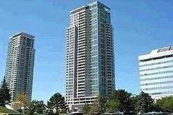 Client RemarksBright, Well Kept, Spacious Open Concept Corner Unit.