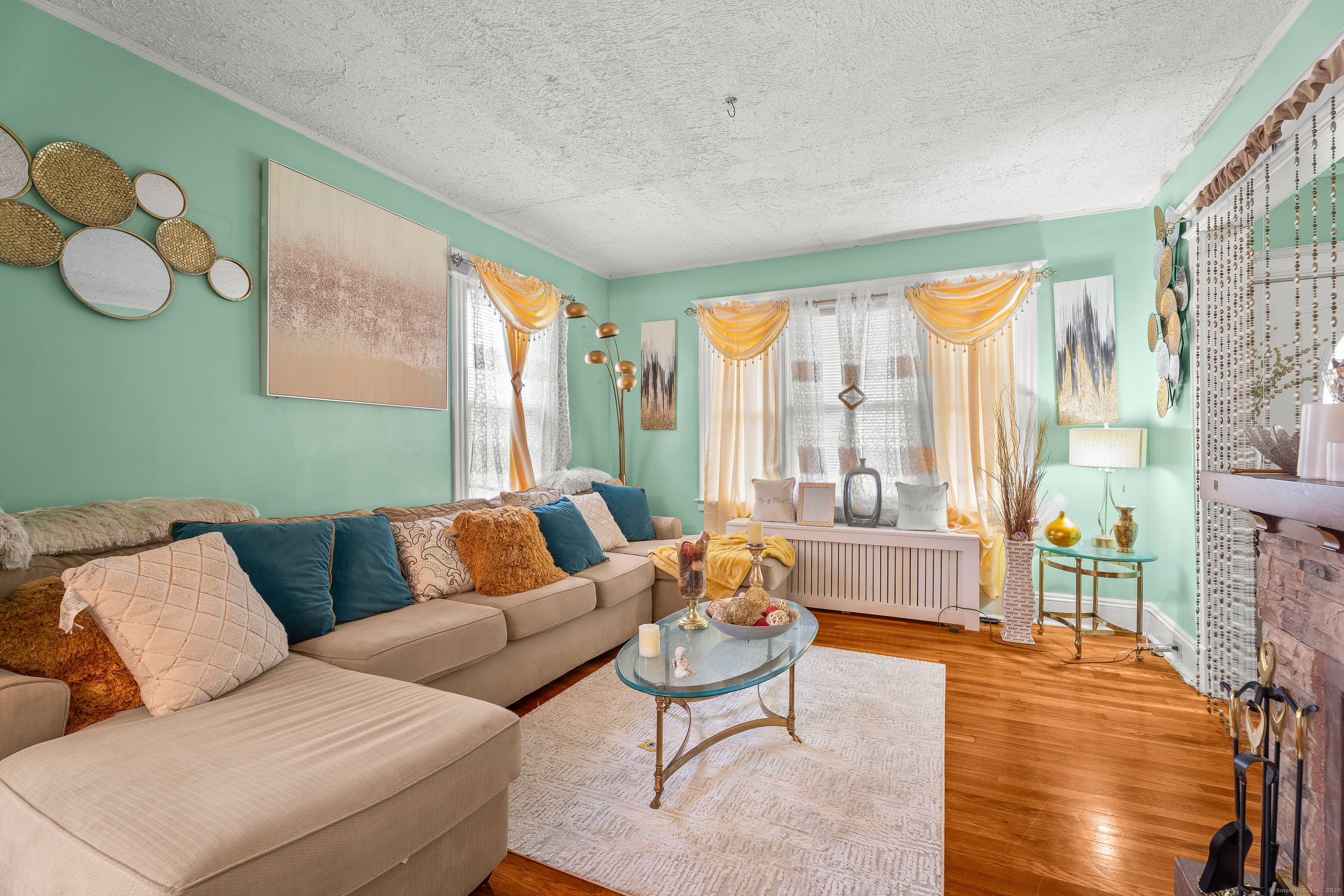 Well maintained two family home located in the Blue Hills area.