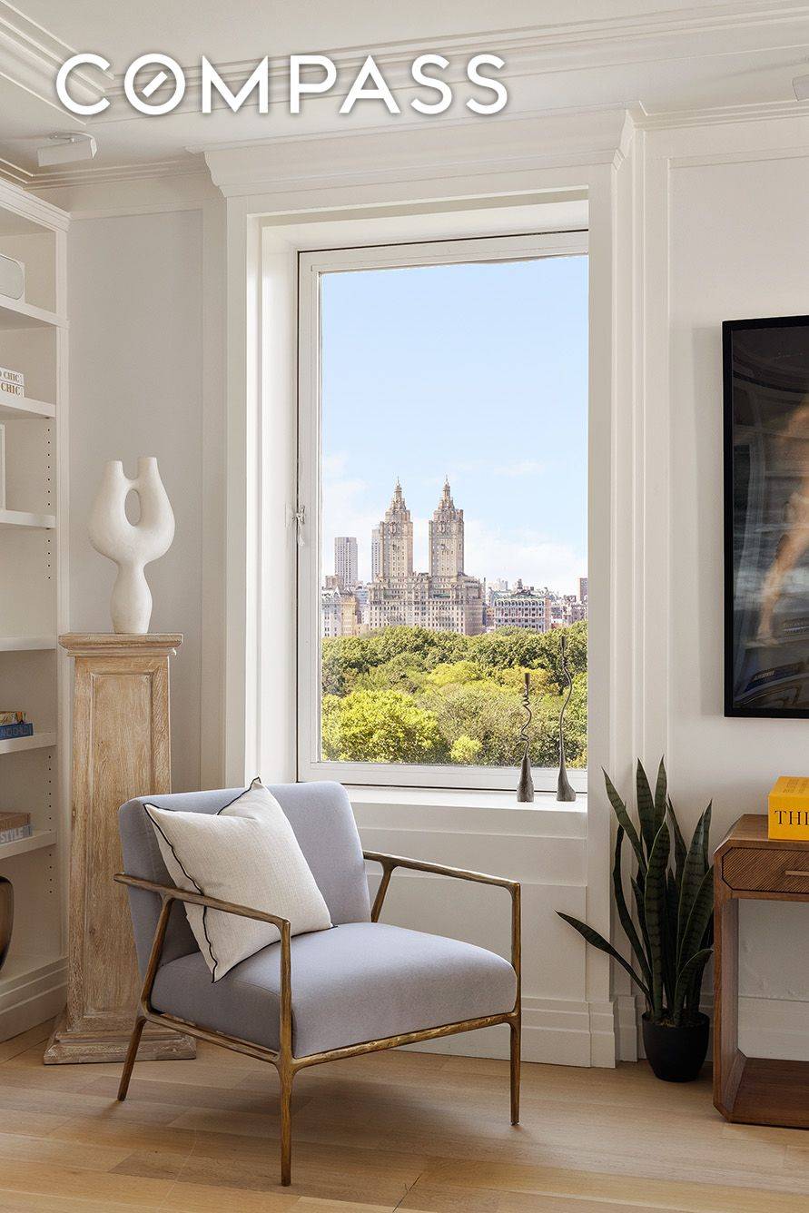 Sweeping Central Park Views, Full floor in Prime Fifth Avenue Location Perched high above historic mansions, this impressive 2 bedroom, 2.
