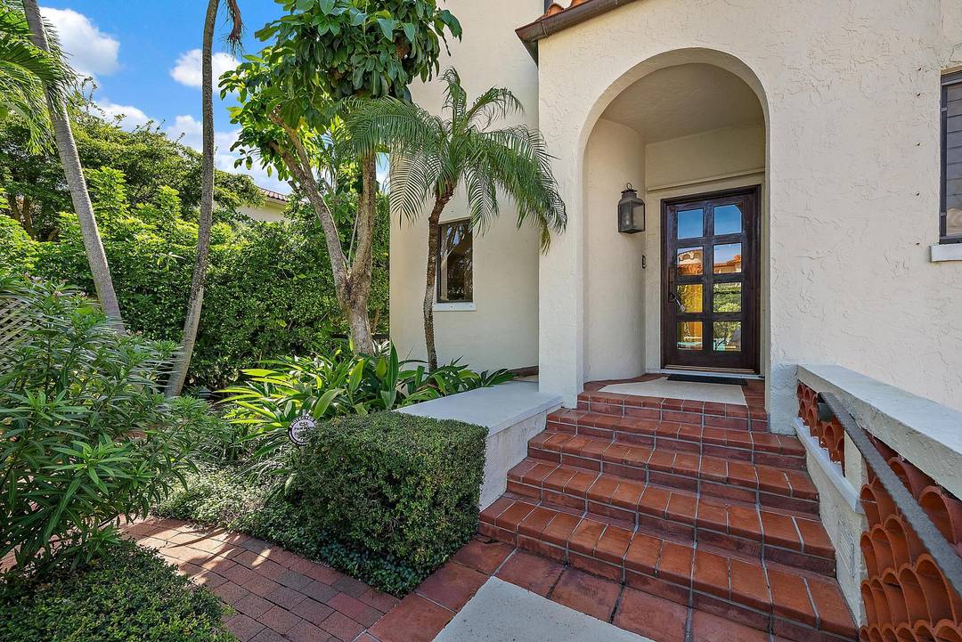 260 Everglade Avenue Townhouse Palm Beach