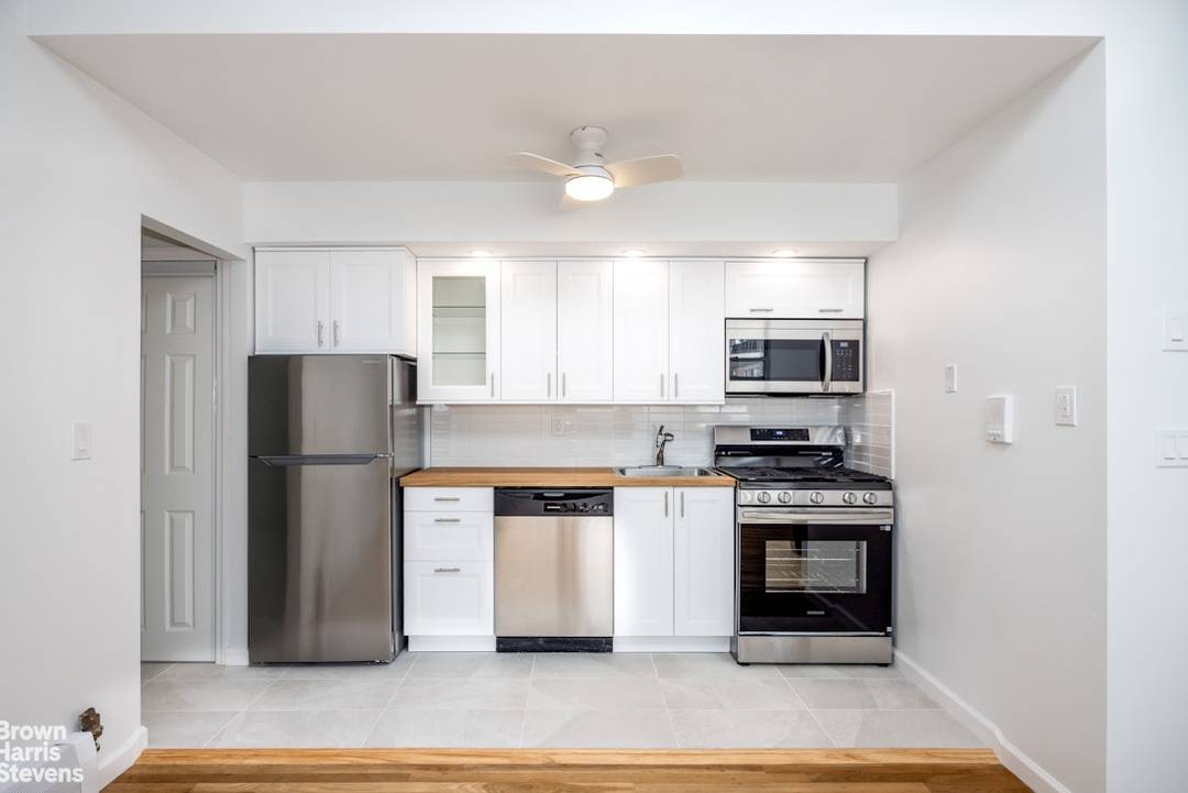 Come See This Newly Renovated UWS One Bedroom Condo !