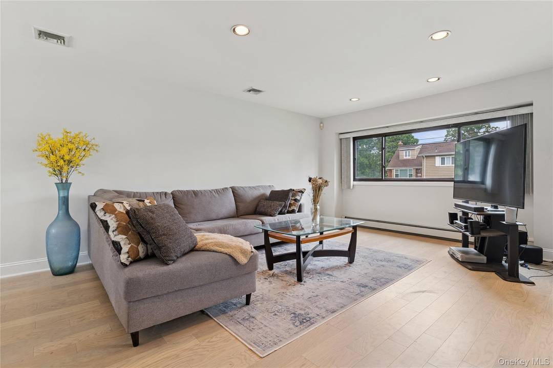 Prime Location in Seaford Harbor Spacious 4 bedroom 2 bathroom Split Level Home on Quiet Tree Lined Street.