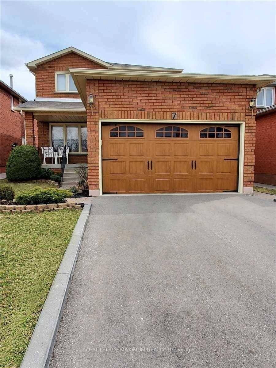 Immaculate clean lower level basement apartment that includes utilities in the price of rent.