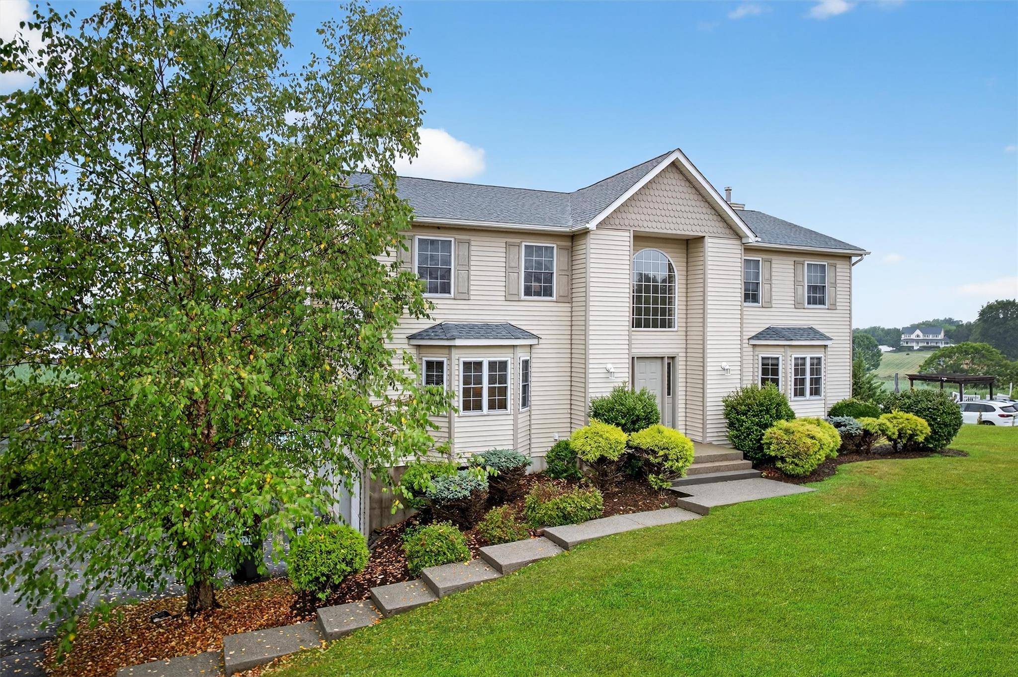 Offered for the first time by its original owner, this classic 4 bedroom colonial offers the perfect blend of privacy, comfort, and convenience.