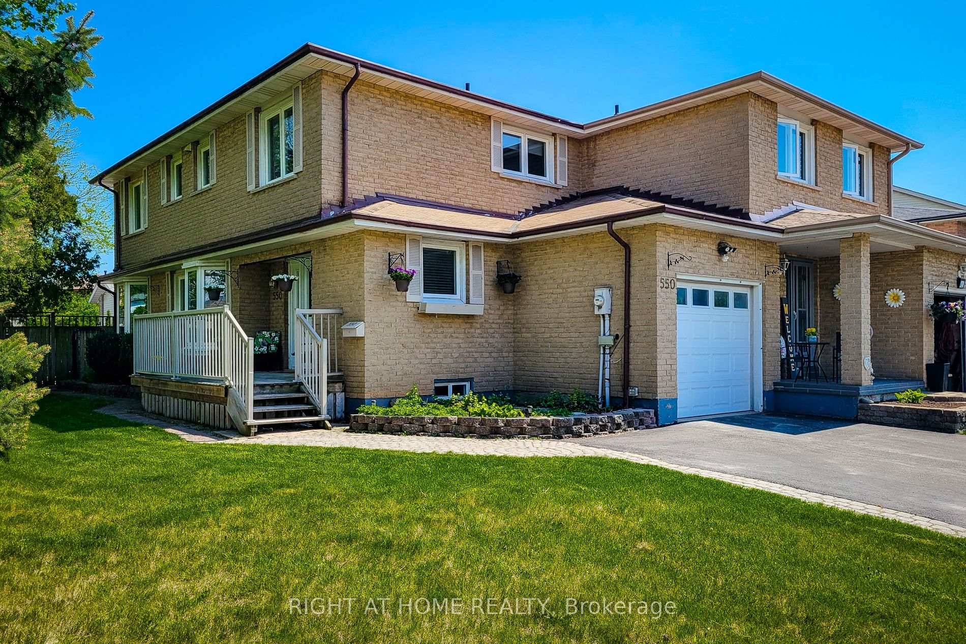 Well maintained 3 bedroom, 3 bath home in a desirable, mature area of Milton.