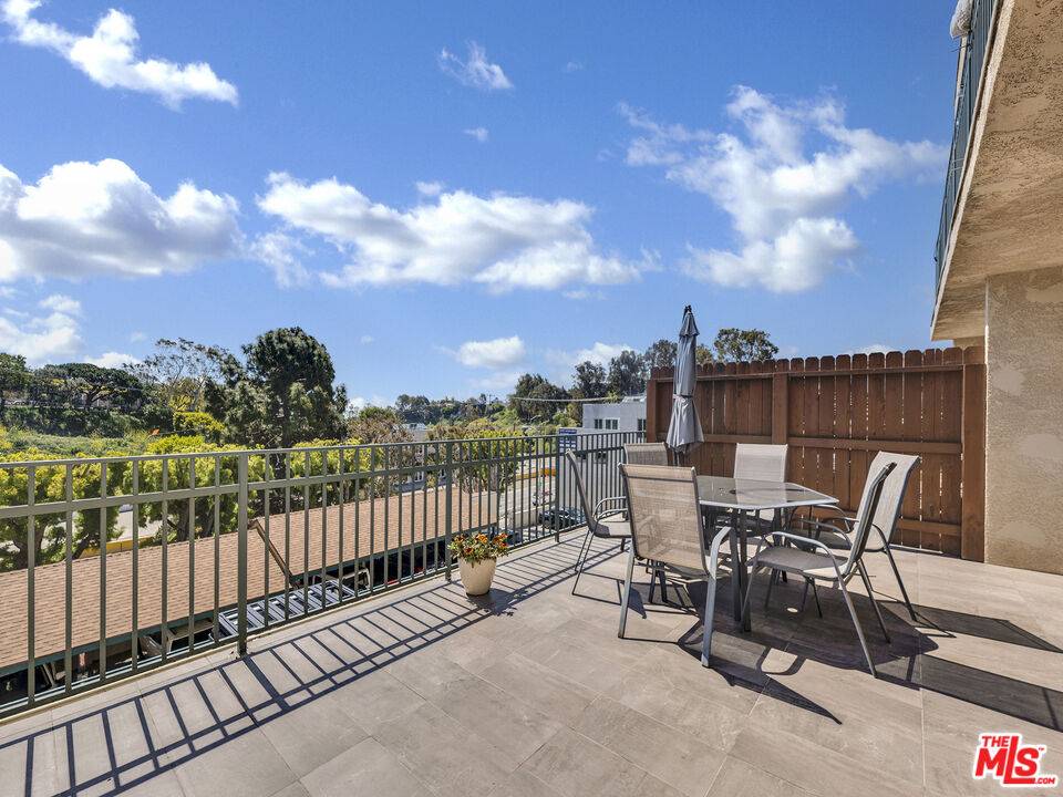 6441 Kanan Dume Rd 2.0 Malibu LA