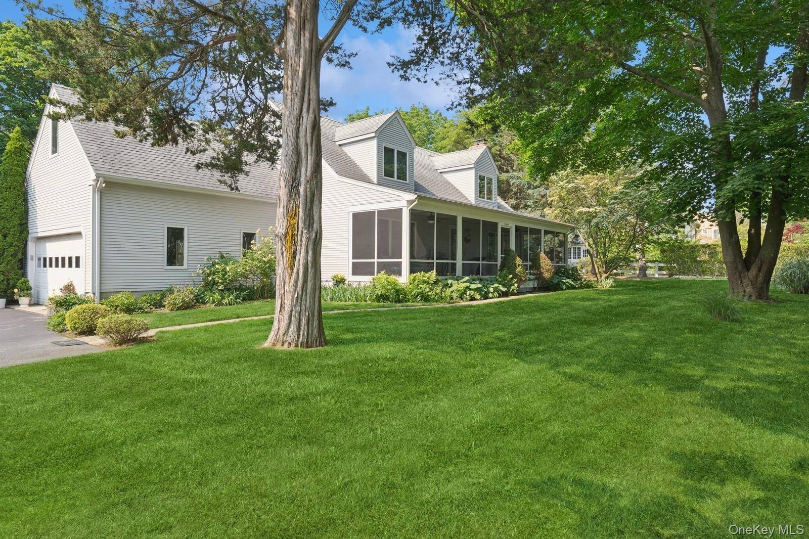 Welcome to this beautiful, spacious home in the heart of Cutchogue.