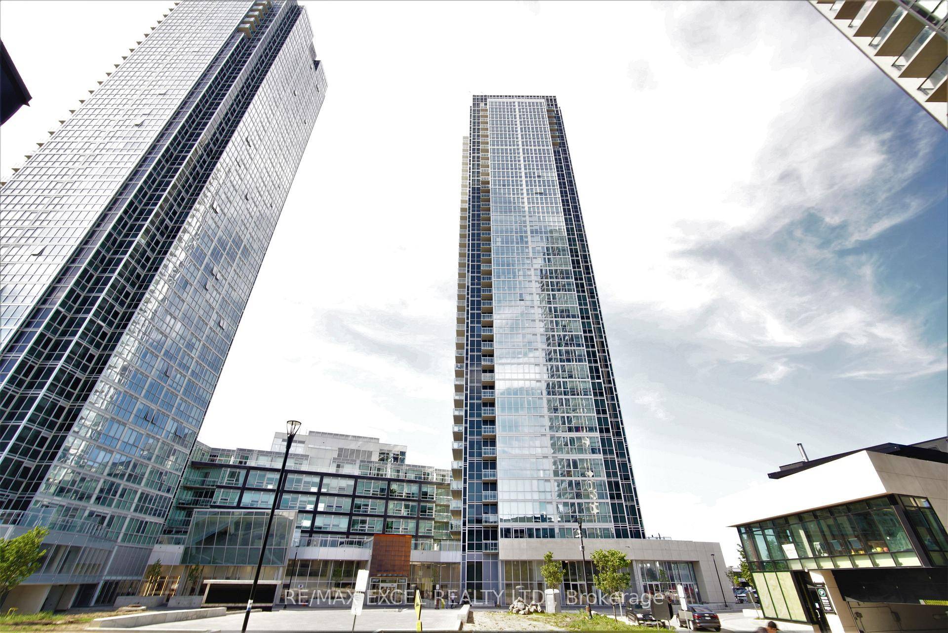 Beautiful 2 Bedrooms, 2 Washrooms Condo located in the heart of the City of Vaughan next to the Vaughan Metropolitan Centre and Subway.