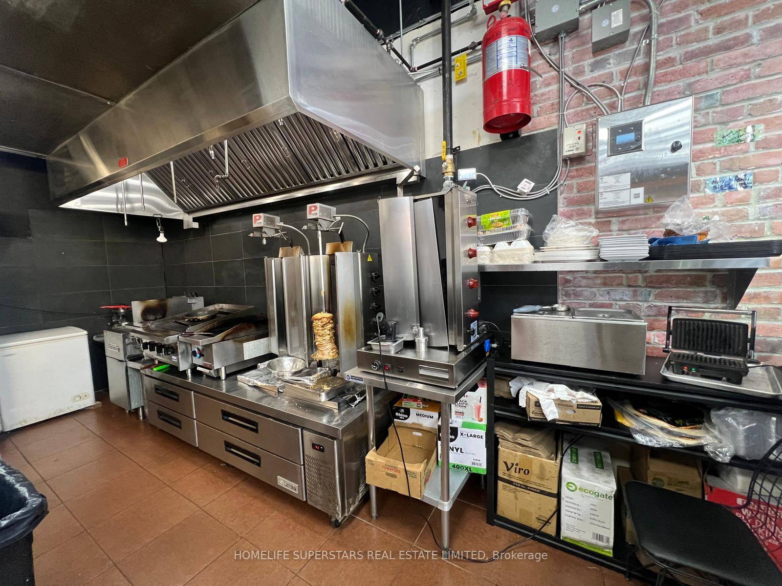 This exceptional Turnkey restaurant offers maximum exposure and steady customer potential.