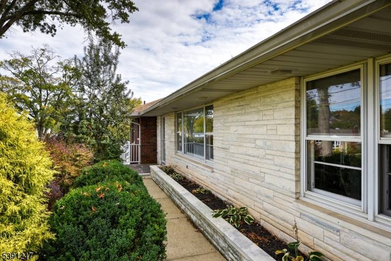 Brooklyn Ave Raritan Boro New Jersey Single-Family