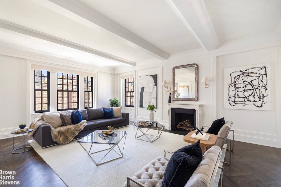 Sun Filled Prewar 3BR with Juliet Balcony on Park Avenue Bathed in beautiful southern and western light, Apartment 9W is an elegant 3 bedroom, 2.