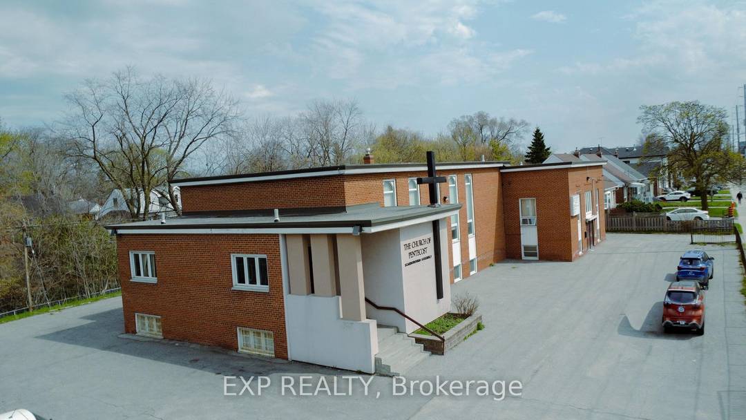 Rare opportunity to acquire a well maintained.