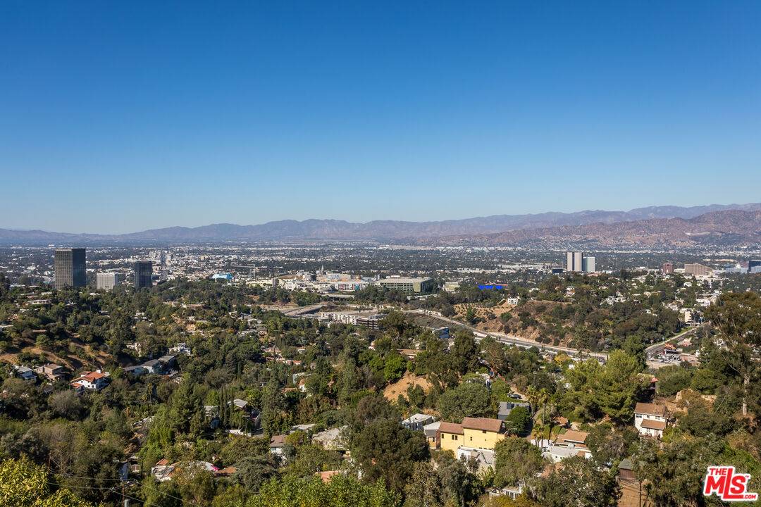 7177 Pacific View Dr 5BR Hollywood Hills East La