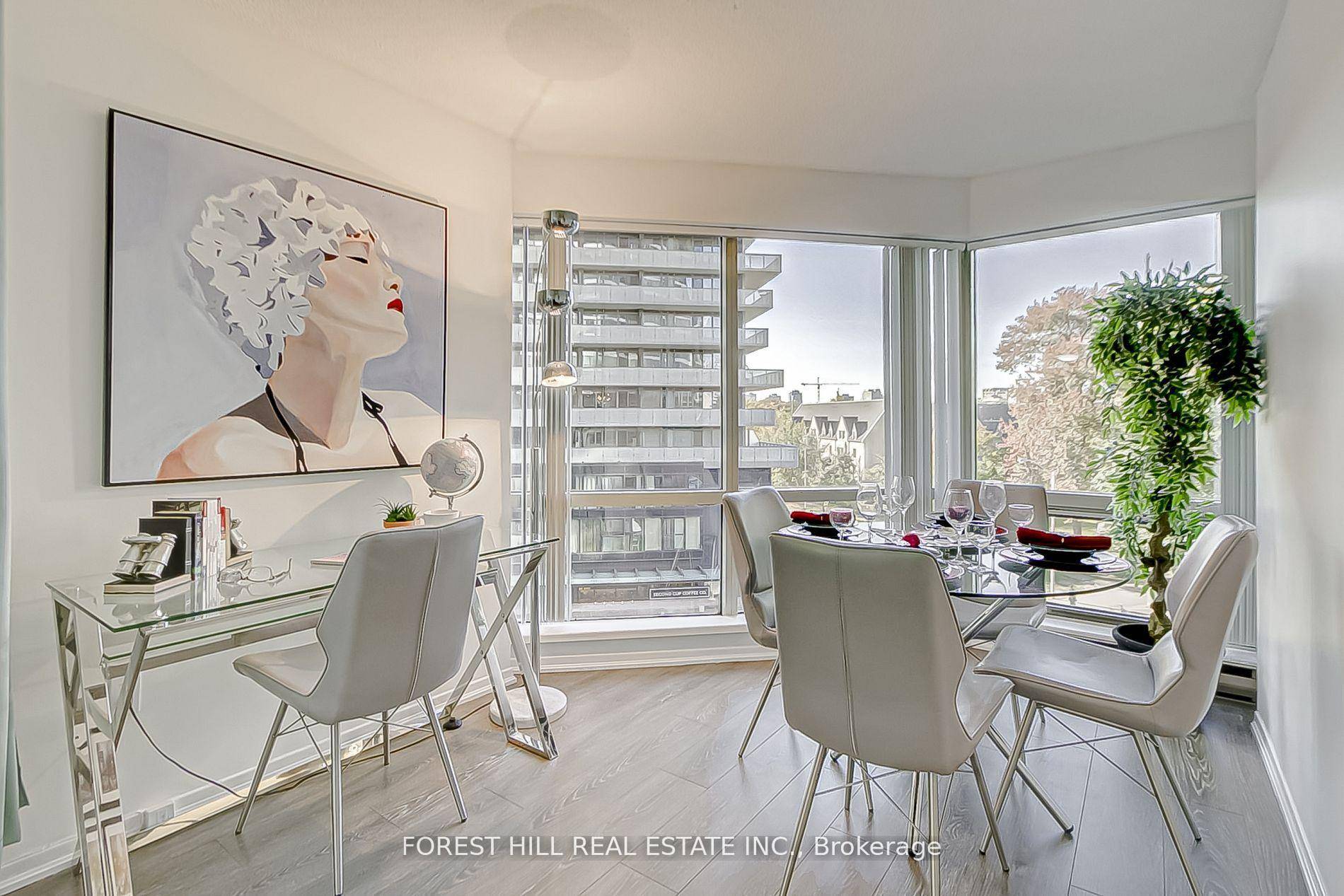 BAY STREET'S MOST FAVORITE BUILDING Welcome to this stunning 1 BR plus Den condo, located in one of the most sought after buildings on Bay Street, directly across from the ...