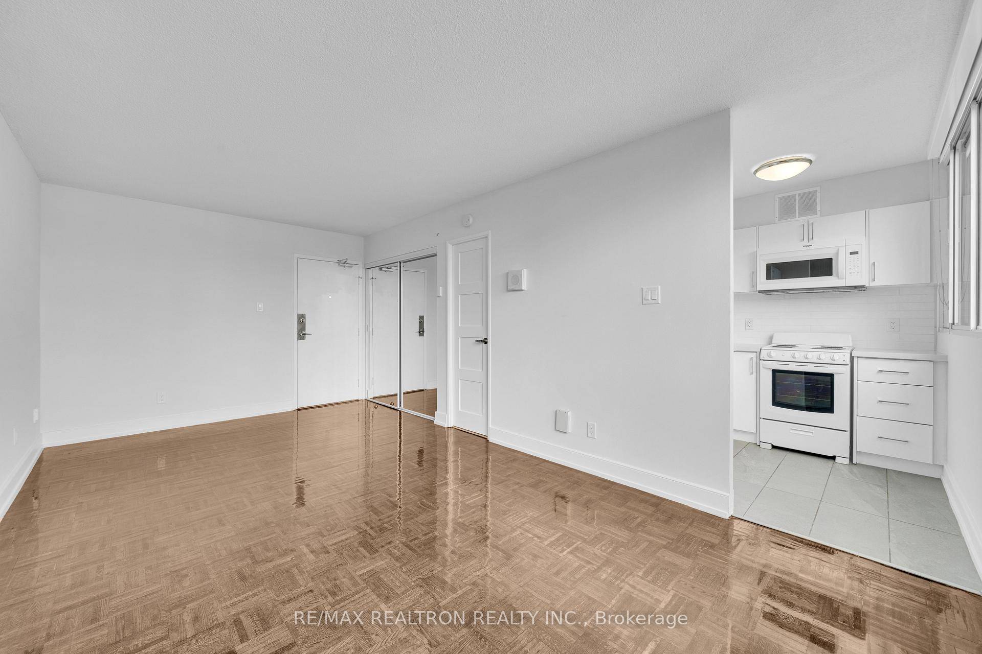 one month FREE RENT on a 1 year lease OR two FREE MONTHS on a 2 year lease with no rent increase until end of 2nd year for leases starting ...