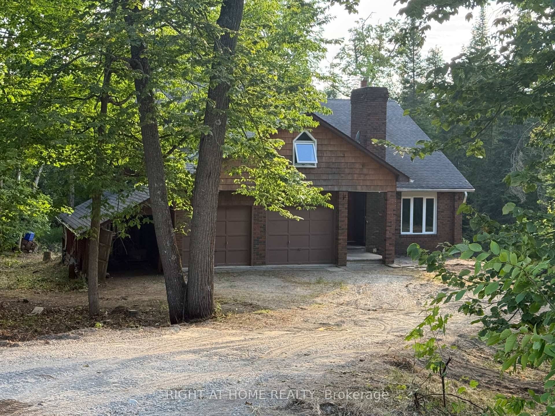 Attention Renovators, Investors amp ; First time Homebuyers Here's your chance to build equity.