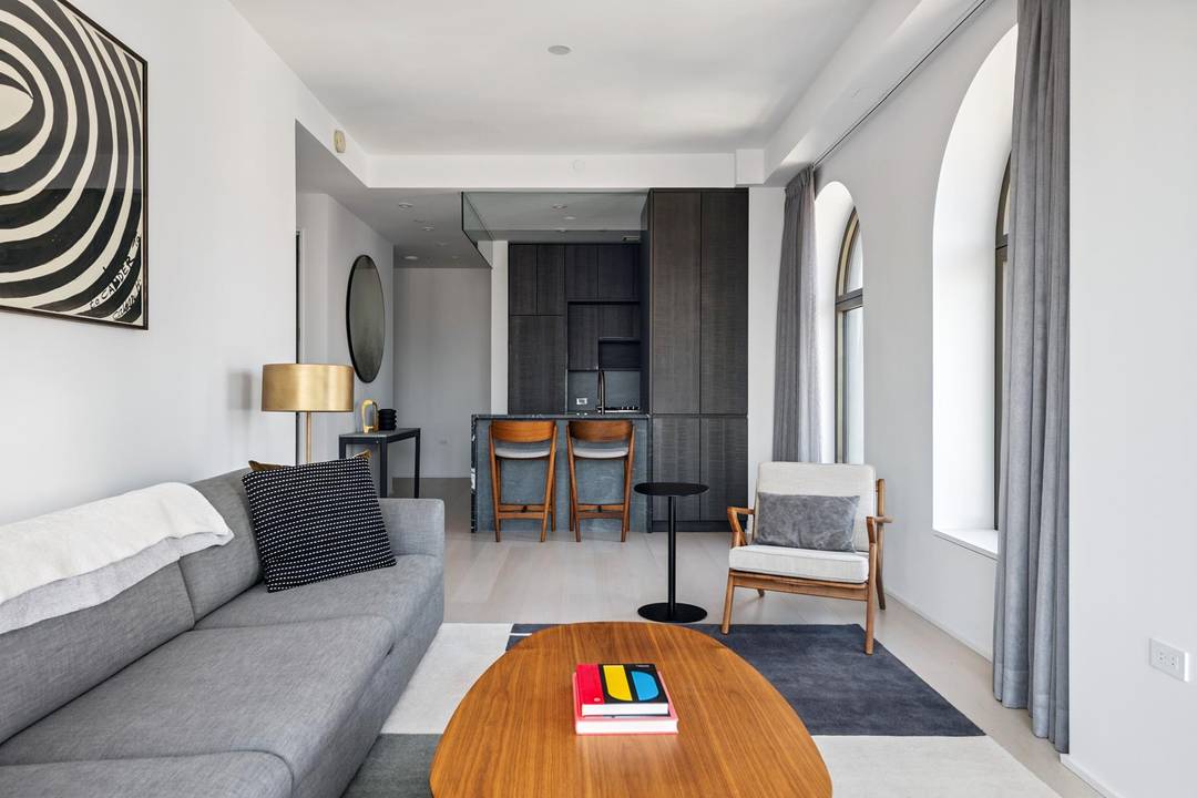 Residence 38A Corner One Bedroom with Iconic Skyline Views Residence 38A is a corner 1 bed, 1 bath featuring soaring 10 foot ceilings and oversized arched windows encased with elegant ...