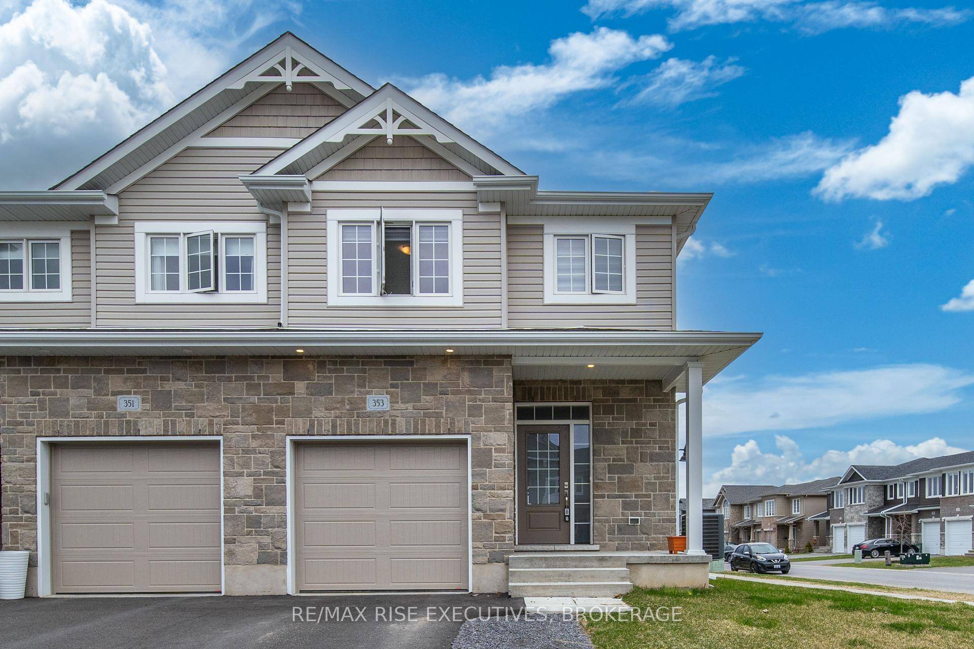 Welcome to this stunning three bedroom townhouse located in the desirable Woodhaven neighborhood of Kingston.