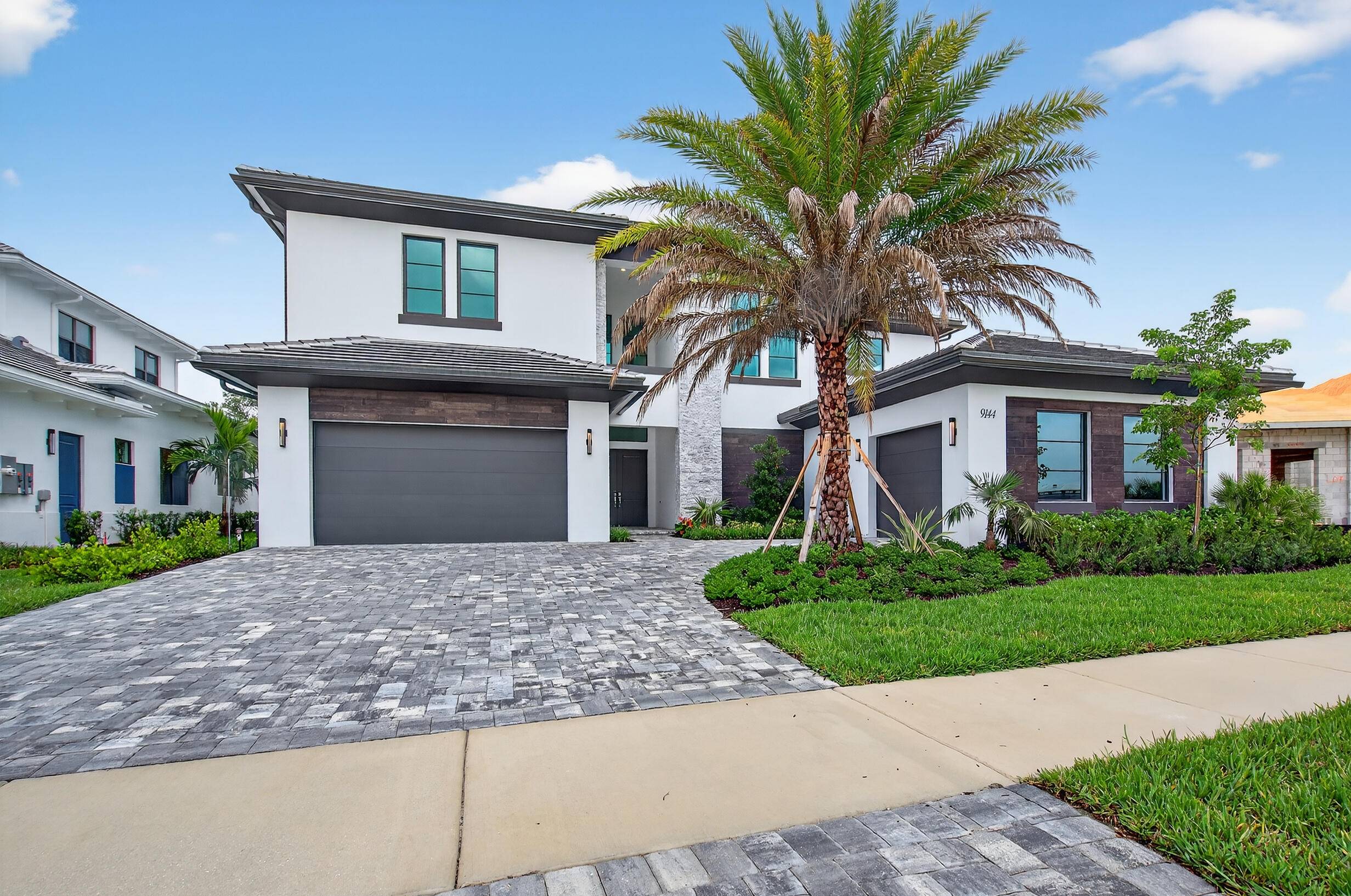 A breathtaking masterpiece of refined Florida living, this brand new, two story estate at Coral Isle Circle is the pinnacle of luxury within Palm Beach Gardens' newest and most exclusive ...
