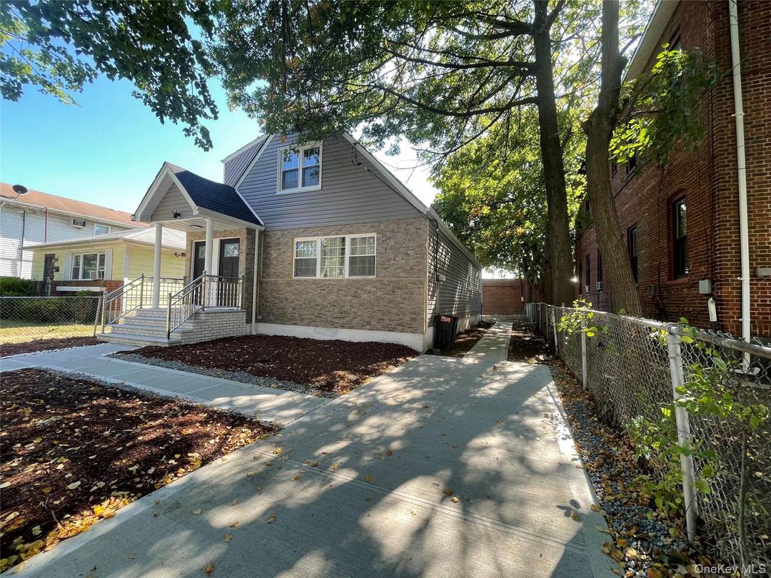 COMPLETELY RENOVATED, LIKE BRAND NEW, TOP TO BOTTOM, FEATURING 3 BEDROOMS EACH ON BOTH FLOORS, 2 FULL BATHROOMS ON EACH FLOORS, 3 BEDROOMS IN BASEMENT, FULL BATH, 2 BOILERS, 2 ...