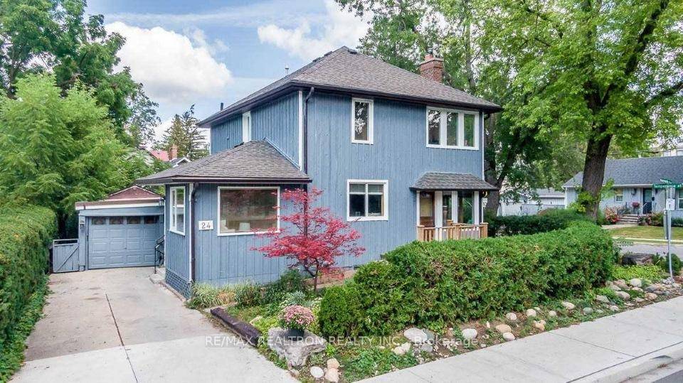 Aurora Very Affordable Second Floor Top to Bottom, fully renovated, Two bedroom Duplex.