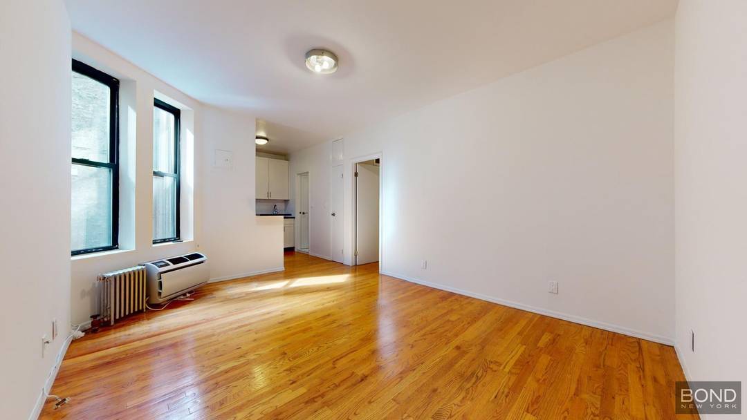 Renovated 1 bedroom apartment in prime West Village !