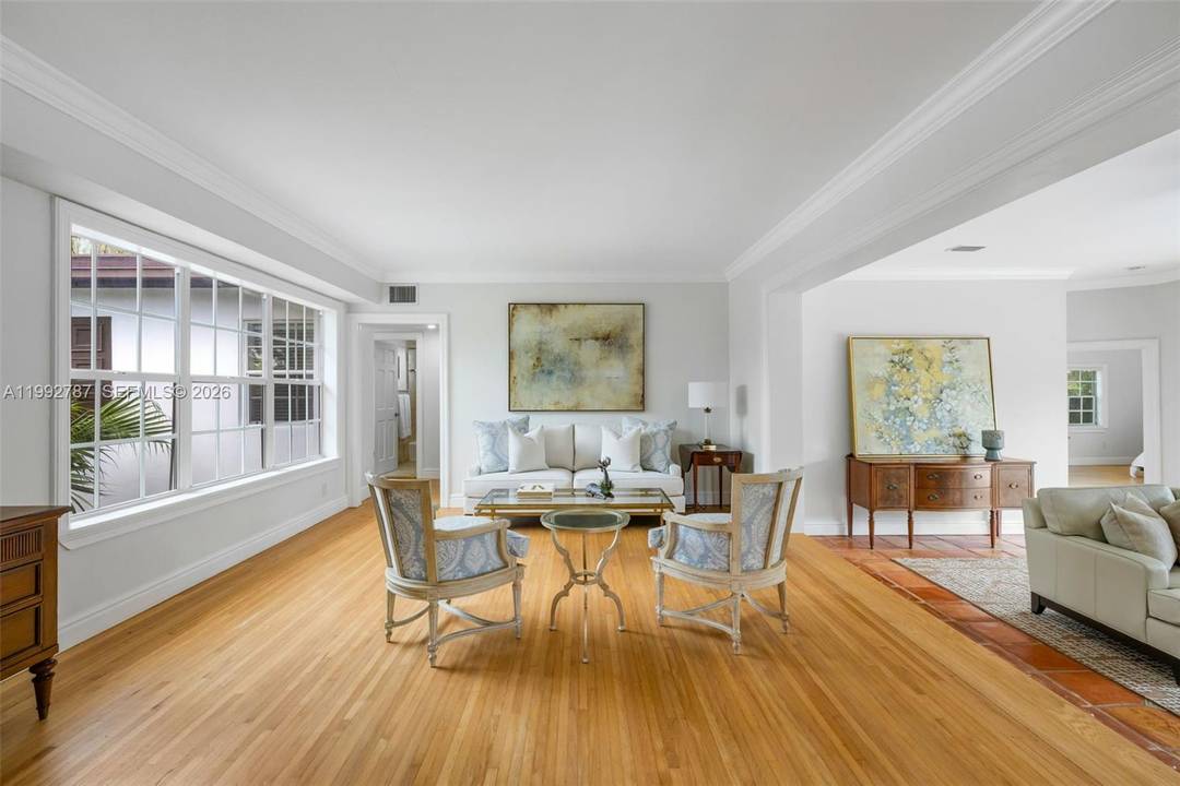 A Miami Signature Home There s a softness to this home a glow reminiscent of a Renoir painting.