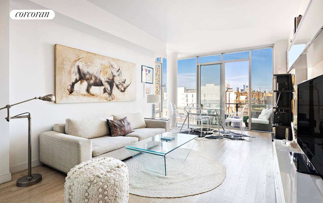 Experience Refined Downtown Living in the Heart of Tribeca Discover your dream home in this stylish 2 bedroom, 2 bathroom condominium perfectly situated in one of Manhattan's most coveted neighborhoods.